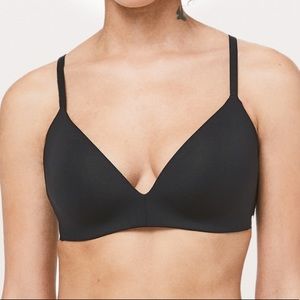Lululemon Take Shape Bra 32a